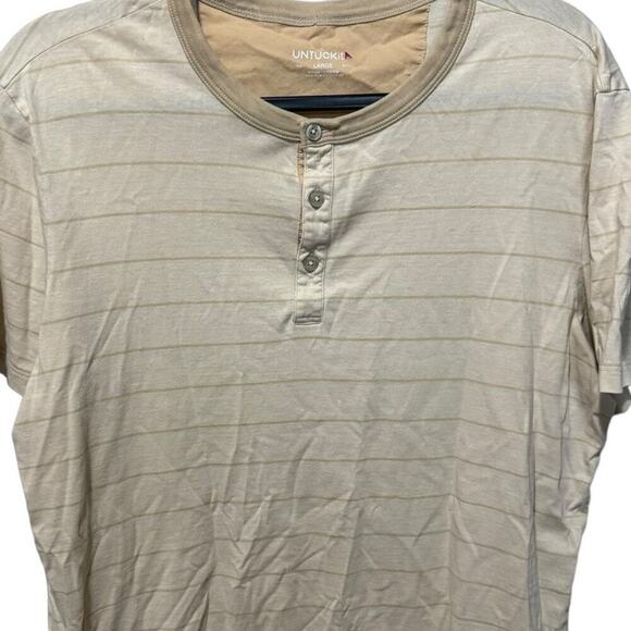UnTuckit Multistripe Short-Sleeve Henley In Cream/Beige Striped Size Large - Picture 3 of 9